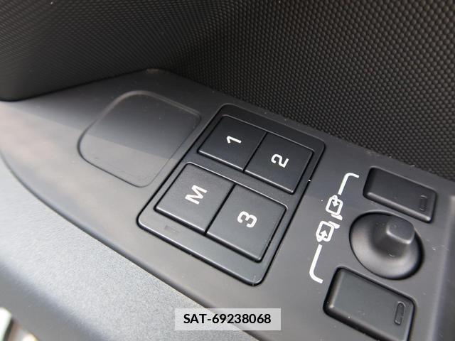 Land Rover DEFENDER 2023-09 7934459-15