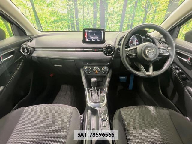 Mazda DEMIO 2017-10 7934300-1