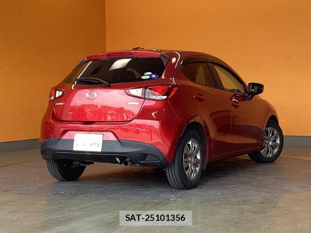 Mazda DEMIO 2015-07 7937070-6
