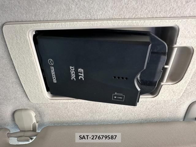 Mazda DEMIO 2016-02 7937139-15