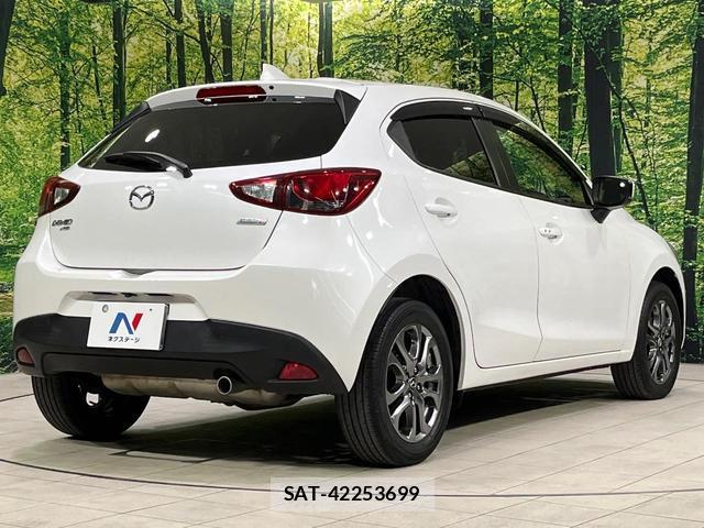 Mazda DEMIO 2017-03 7937176-17