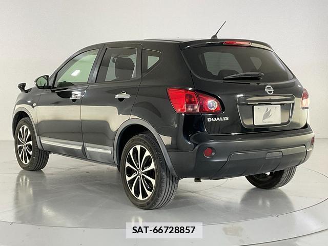 Nissan DUALIS 2012-08 7936643-4