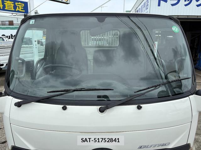Hino DUTRO 2013-11 7935861-11