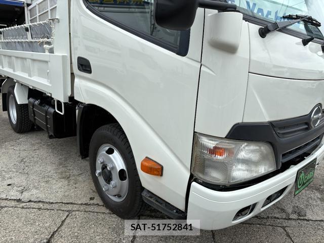 Hino DUTRO 2013-11 7935861-14