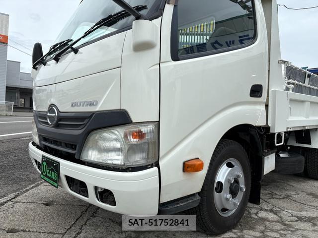 Hino DUTRO 2013-11 7935861-7