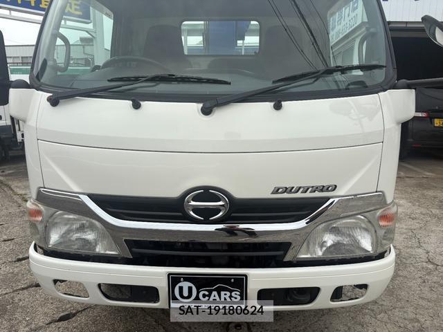 Hino DUTRO 2012-02 7935863-10