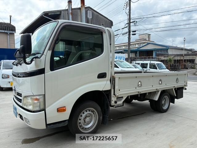 Toyota DYNA TRUCK 2010-03 7935323-4