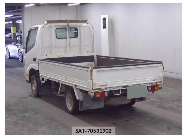 Toyota DYNA TRUCK 2021-08 7936408-2
