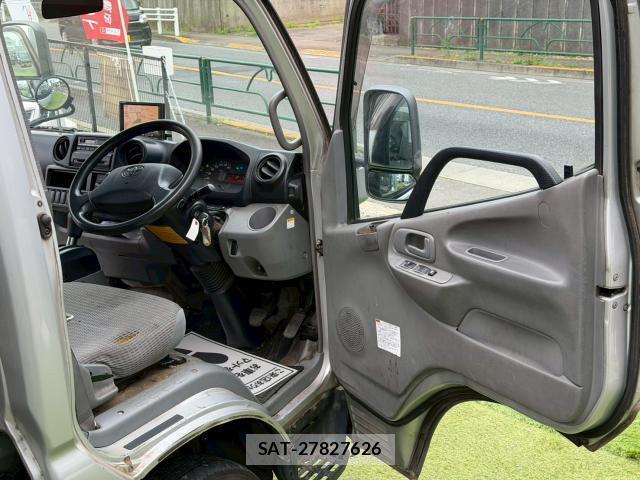 Toyota DYNA TRUCK 2011 7936981-4