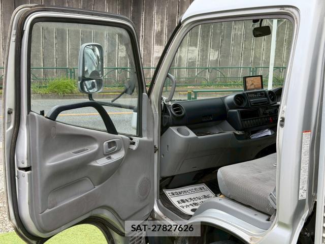 Toyota DYNA TRUCK 2011 7936981-5