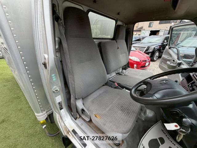 Toyota DYNA TRUCK 2011 7936981-6