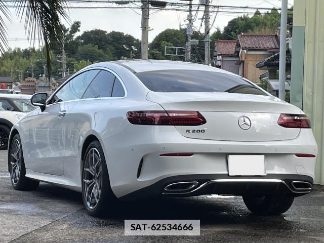 Mercedes Benz E-CLASS 2023-03 7935646-1