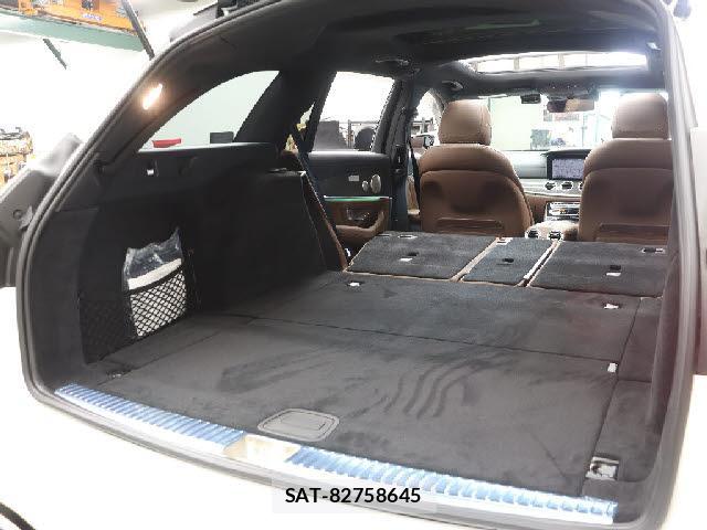 Amg E-CLASS 2022-02 7937444-6