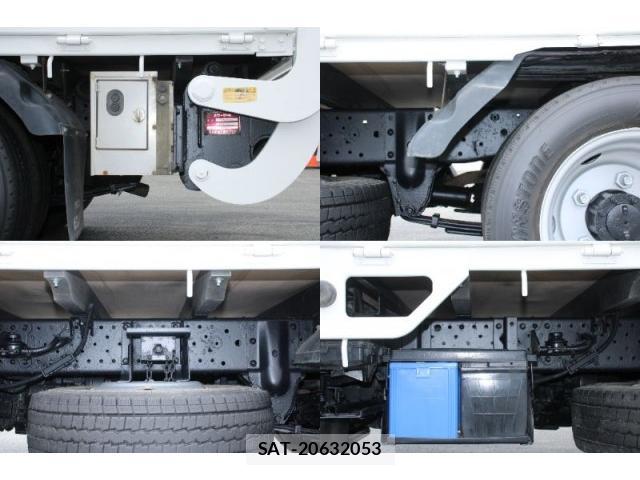 Isuzu ELF TRUCK 2012-02 7933820-17