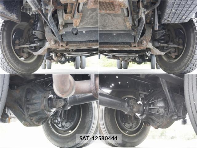 Isuzu ELF TRUCK 2011-07 7934761-15