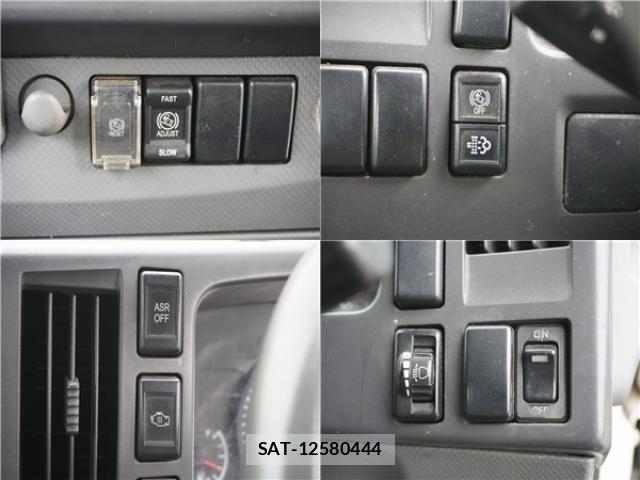 Isuzu ELF TRUCK 2011-07 7934761-18