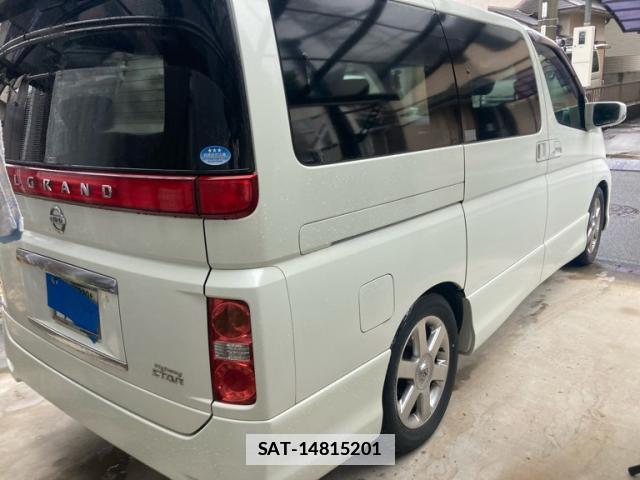 Nissan ELGRAND 2009-03 7934721-13