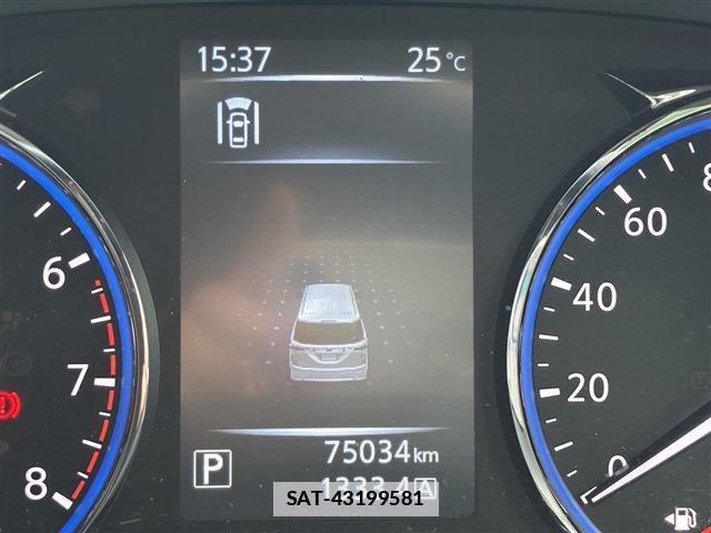Nissan ELGRAND 2019-01 7935767-2