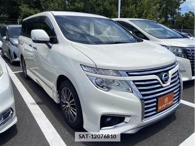 Nissan ELGRAND 2017-08 7935769-0
