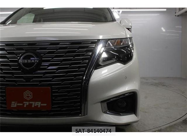 Nissan ELGRAND 2023-06 7936910-13