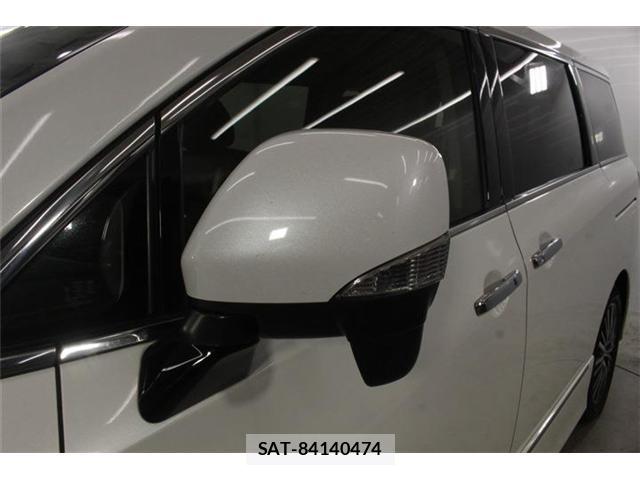 Nissan ELGRAND 2023-06 7936910-16