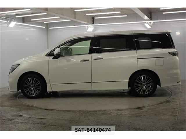 Nissan ELGRAND 2023-06 7936910-7