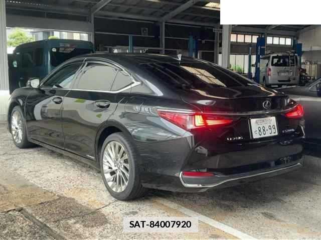 Lexus ES 2020-10 7936006-1