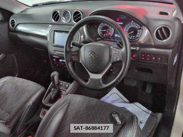 Suzuki ESCUDO 2019-05 7933891-2