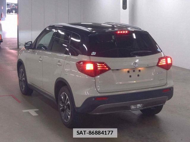 Suzuki ESCUDO 2019-05 7933891-4