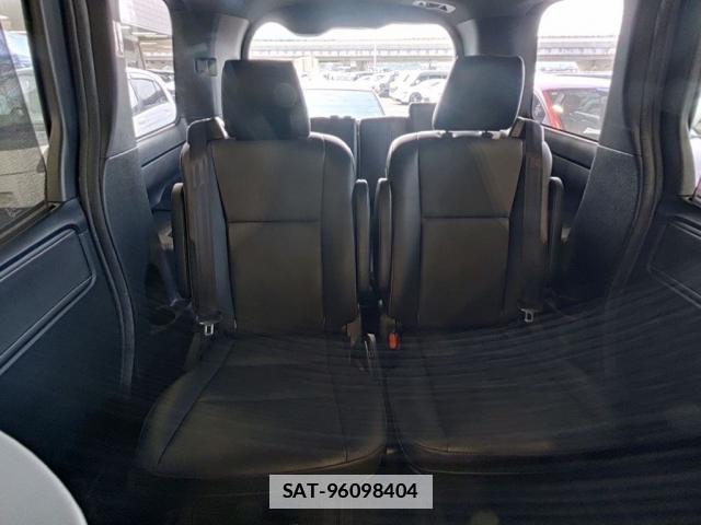 Toyota ESQUIRE 2017-03 7934972-3
