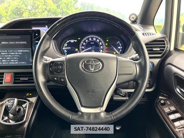 Toyota ESQUIRE 2018-03 7935584-10