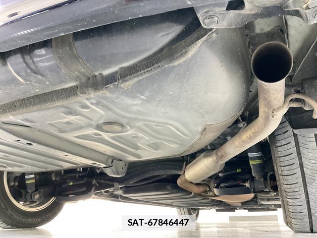 Toyota ESQUIRE 2019-02 7936649-10