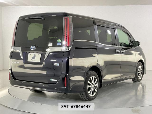 Toyota ESQUIRE 2019-02 7936649-6