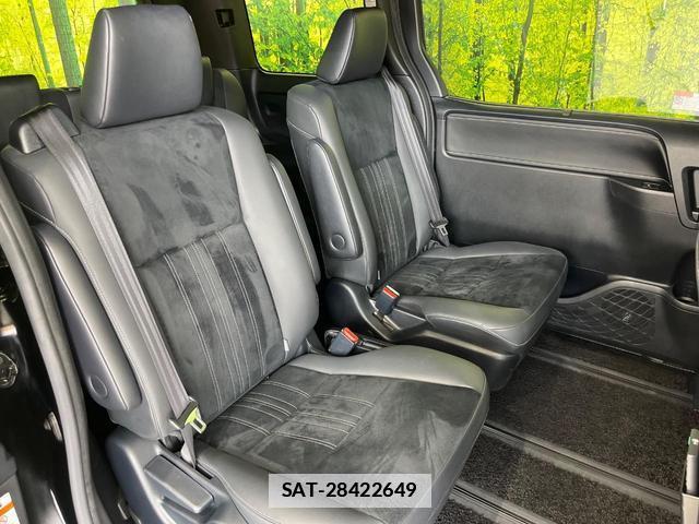 Toyota ESQUIRE 2019-03 7936778-8
