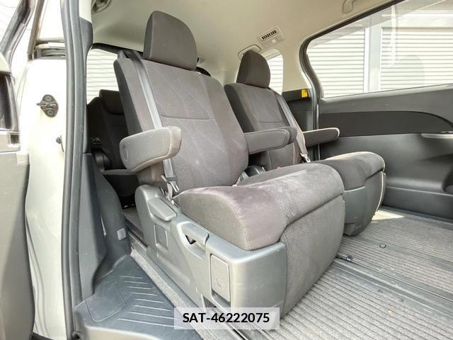 Toyota ESTIMA 2014-03 7935355-7