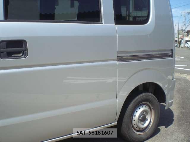 Suzuki EVERY 2007-08 7933994-12