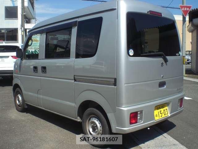Suzuki EVERY 2007-08 7933994-5