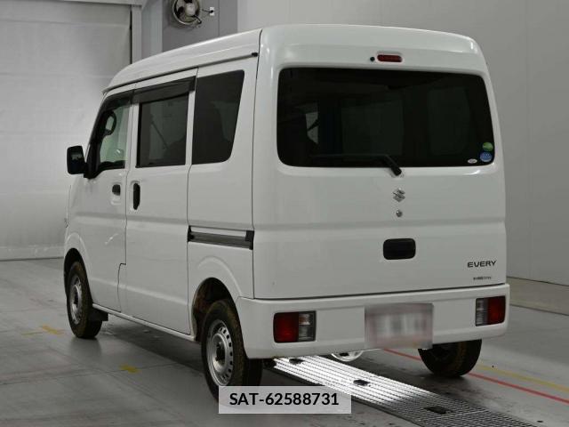 Suzuki EVERY 2020-05 7934156-1