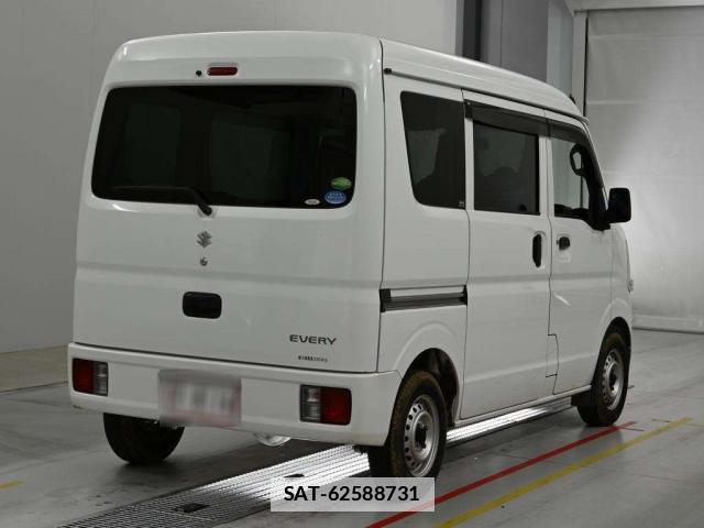 Suzuki EVERY 2020-05 7934156-11