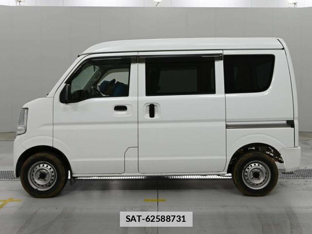 Suzuki EVERY 2020-05 7934156-7