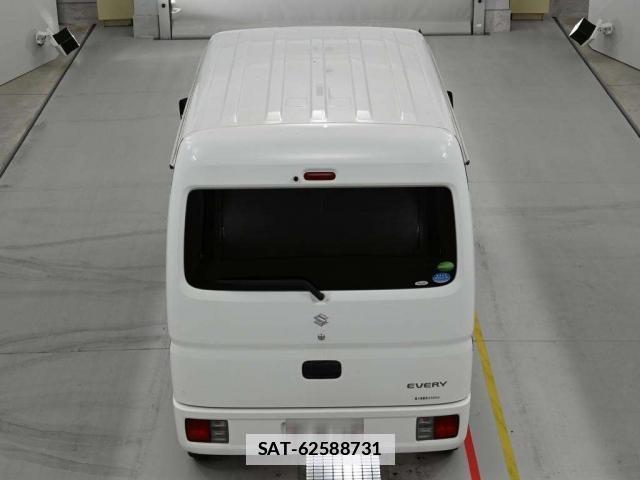 Suzuki EVERY 2020-05 7934156-9