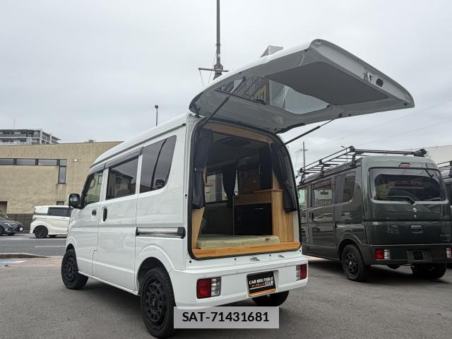 Suzuki EVERY 2023-02 7934373-0