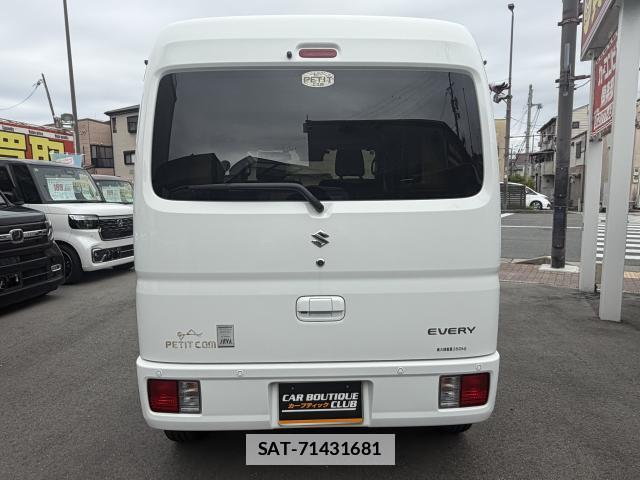 Suzuki EVERY 2023-02 7934373-5