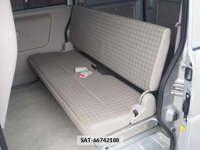Suzuki EVERY 2010-02 7936255-13