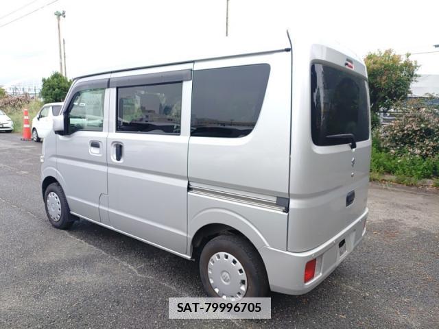 Suzuki EVERY 2020-06 7936371-4