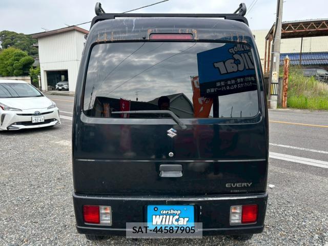 Suzuki EVERY 2012-04 7937284-1
