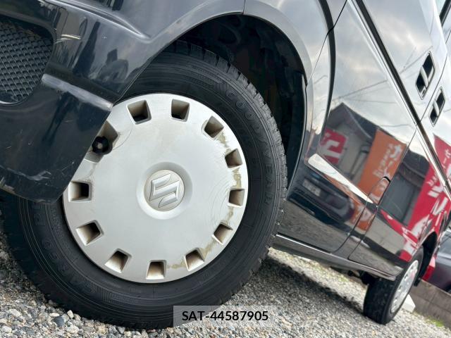 Suzuki EVERY 2012-04 7937284-17