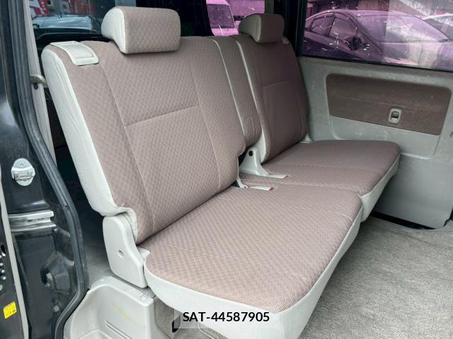 Suzuki EVERY 2012-04 7937284-8