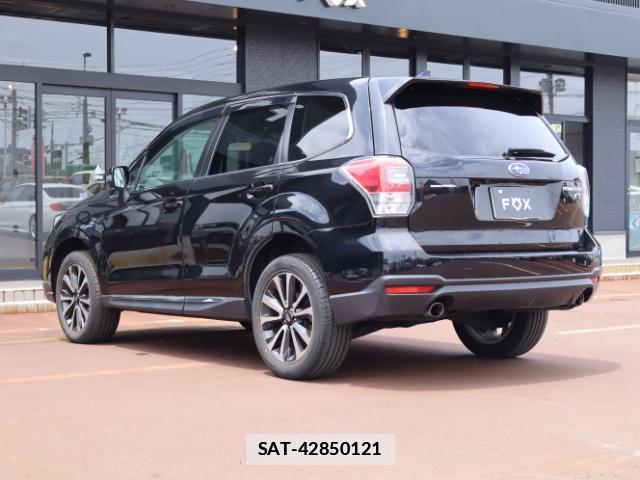 Subaru FORESTER 2018-01 7933813-10