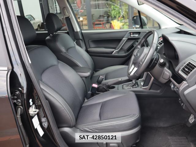 Subaru FORESTER 2018-01 7933813-4